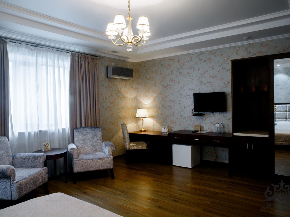 Отель Park Hotel Karaganda 0* (Караганда/Казахстан) - бронирование отеля,  цены, описание, отзывы, фотографии - OneTwoTrip.com